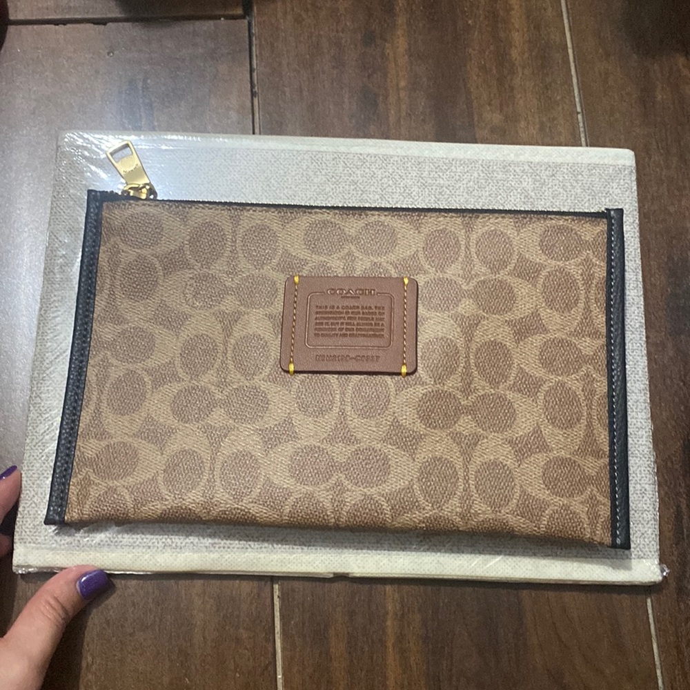 Coach new wristlet
